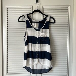 Aeropostale Women’s Navy and White Striped Top Size Medium